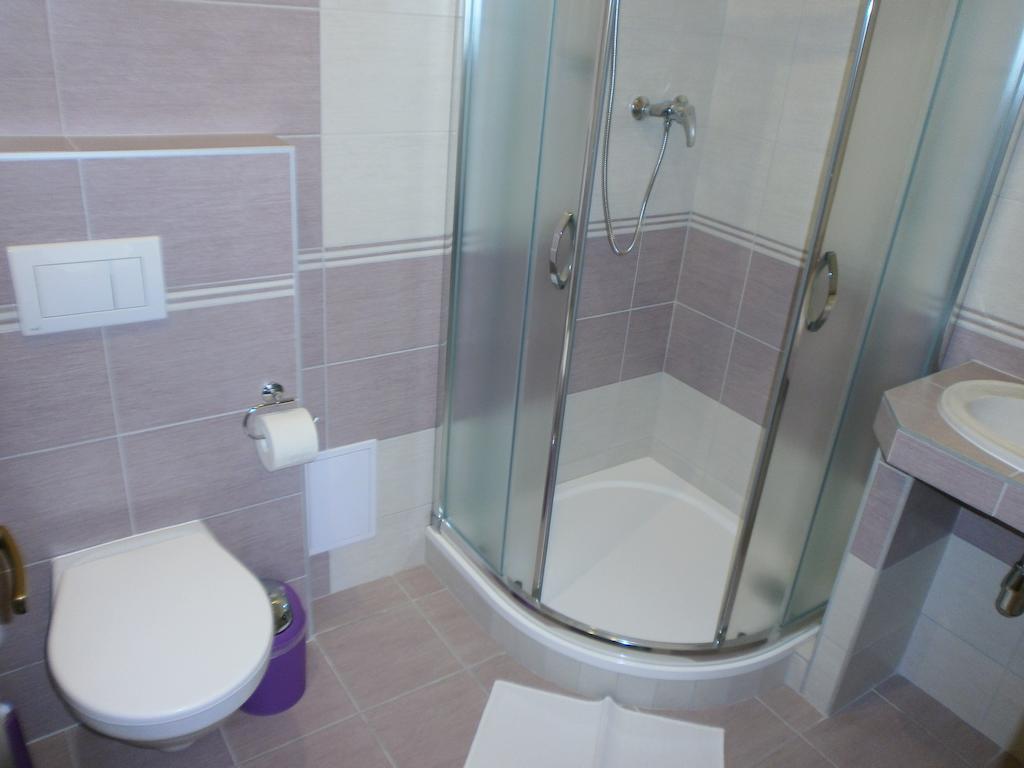 Hotel U Cisare Mělník Extérieur photo