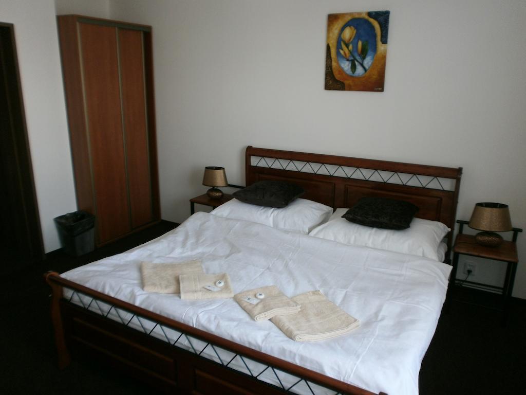 Hotel U Cisare Mělník Extérieur photo