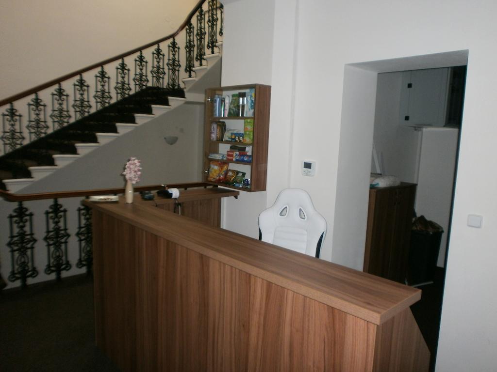 Hotel U Cisare Mělník Extérieur photo