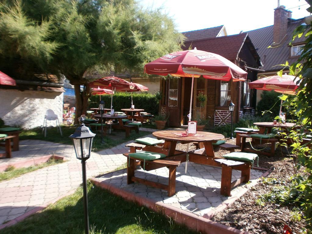Hotel U Cisare Mělník Extérieur photo